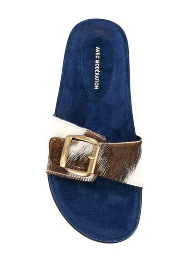 Shop Avec Modération Slip-on Buckle Sandals In Blue