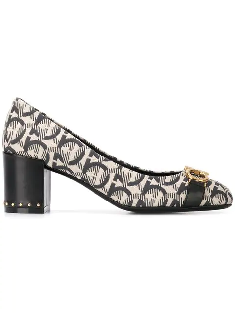 ferragamo gancini pump