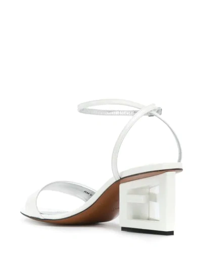 GIVENCHY G HEEL SANDALS - 白色