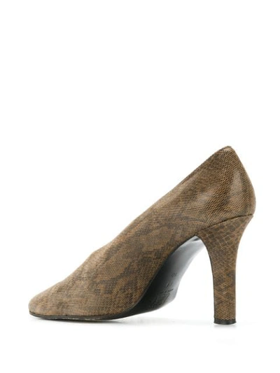 Pre-owned Saint Laurent 2000 Snakeskin-effect Pumps In Brown