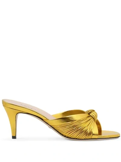 Shop Gucci Knot Detail Sandals In Gold