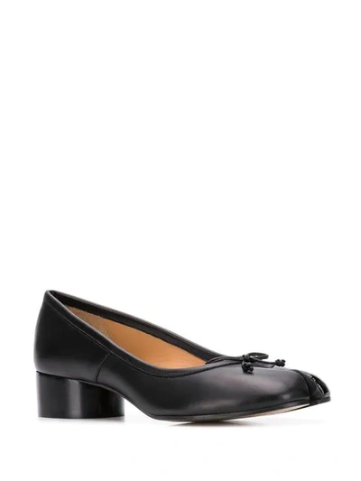 MAISON MARGIELA TABI LOW-HEEL PUMPS - 黑色