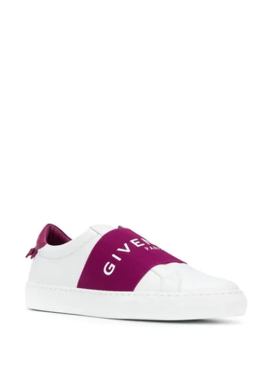 GIVENCHY LOGO STRAP SNEAKERS - 白色