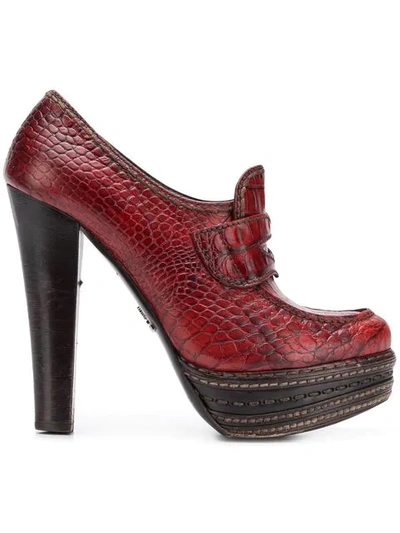 Pre-owned Prada 2000's Crocodile Effect Pumps In Red