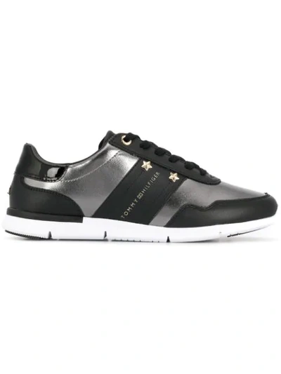 TOMMY HILFIGER METALLIC PANEL LEATHER SNEAKERS - 黑色