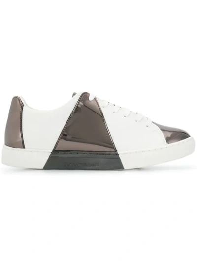 EMPORIO ARMANI CLASSIC SNEAKERS WITH MIRROR PANELS - 白色