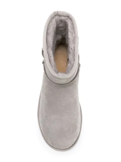 UGG AUSTRALIA CLASSIC MINI BOOTS - 灰色