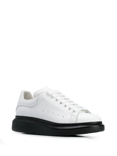 ALEXANDER MCQUEEN OVERSIZED SNEAKERS - 白色