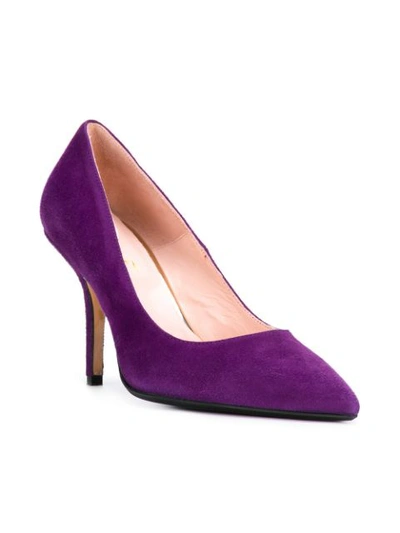 pointed toe pumps