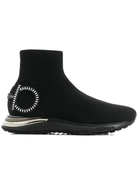 ferragamo ladies shoes on sale