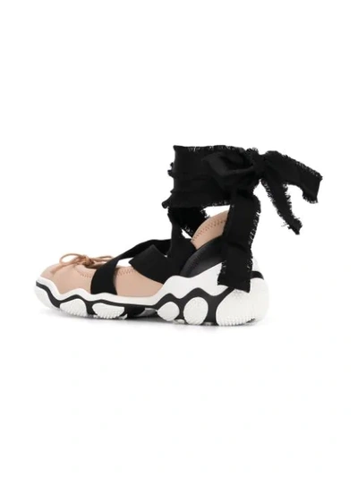 RED VALENTINO TIE ANKLE SNEAKERS - 粉色