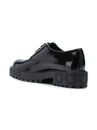 Shop Ferragamo Salvatore  Chunky Brogues - Black