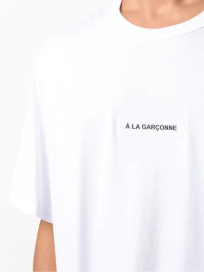 À LA GARÇONNE À LA GARÇONNE + HERING LOGO T恤 - 白色