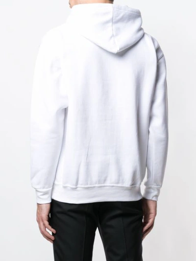 ANDREA CREWS EMBROIDERED LUXE HOODIE - 白色