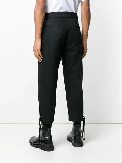 Shop Ktz Cropped-hose Mit Gürtel In Black