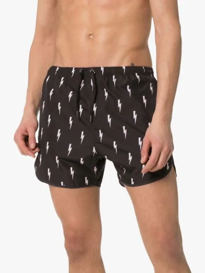 Shop Neil Barrett Badeshorts Mit Blitzmotiv In Black