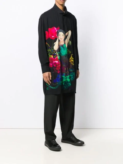 Shop Yohji Yamamoto Long-line Printed Shirt In Black