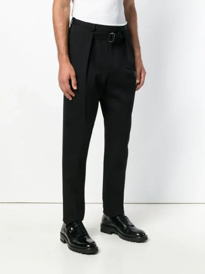 tapered trousers