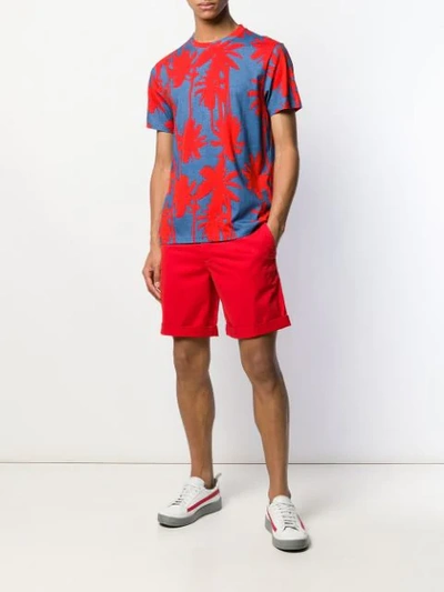Shop J. Lindeberg Silo Printed T-shirt In Red