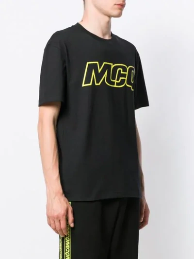 Shop Mcq By Alexander Mcqueen Printed Logo T-shirt In Black