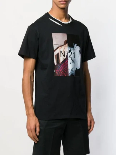 Shop N°21 Photographic Print T In Black