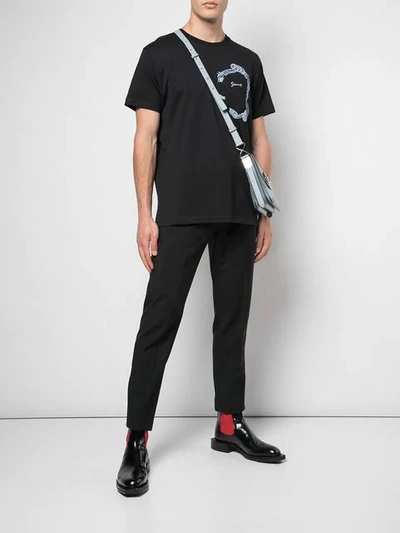 Shop Givenchy T-shirt Mit Brusttasche In Black