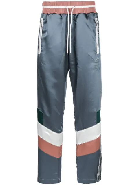 blue colour track pant