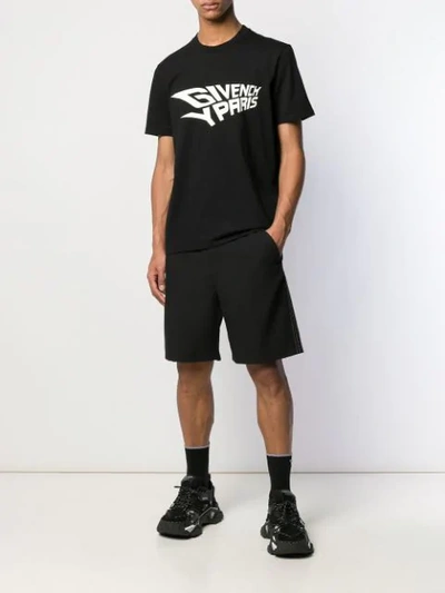 Shop Givenchy Logo Print T-shirt In Black