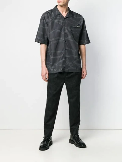 Shop M1992 Torn Print Shirt In Grey