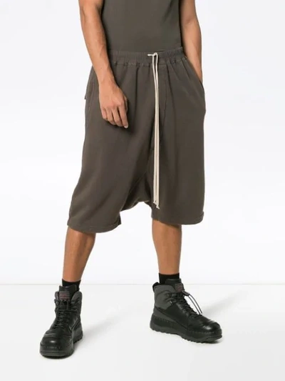 Shop Rick Owens Drkshdw Grey Drop-crotch Cropped Cotton Shorts