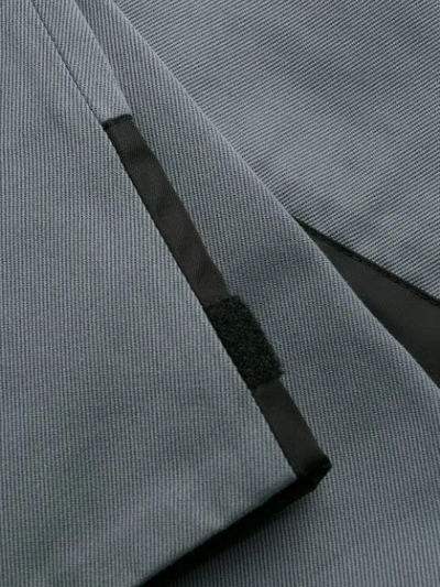 Shop Prada Jeans Mit Geradem Bein - Grau In Grey
