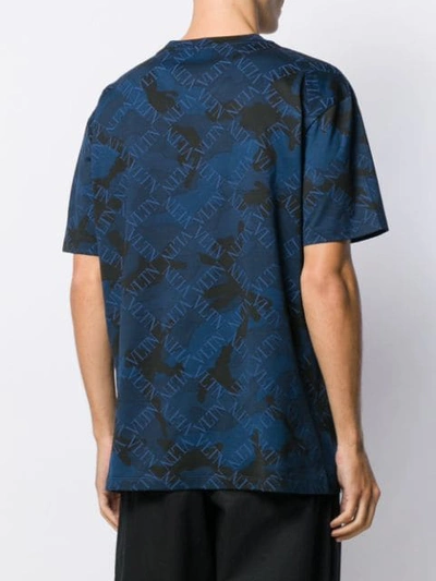 Shop Valentino Logo Camouflage Print T-shirt In Blue