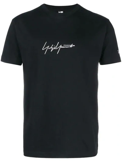 Shop Yohji Yamamoto Signature Logo T-shirt In 1 Black