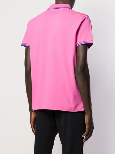 Shop Moncler Poloshirt Mit Logo-patch In Pink