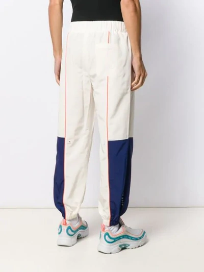 MAISON KITSUNÉ LINE TRACK PANTS - 大地色