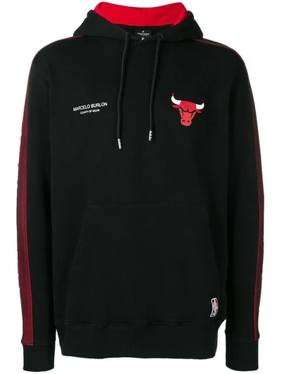 Shop Marcelo Burlon County Of Milan Chicago Bulls Hoodie In Black