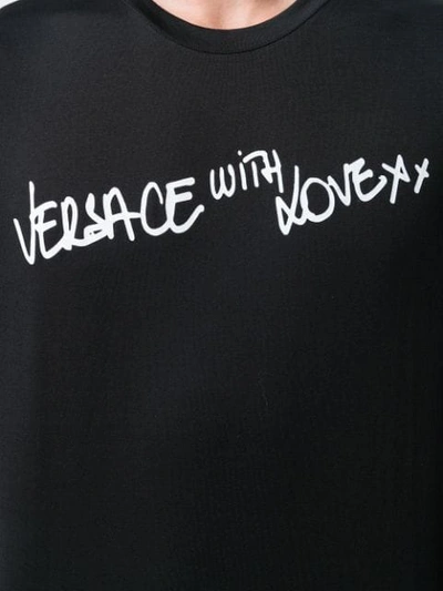 VERSACE 'WITH LOVE' PRINT T-SHIRT - 黑色