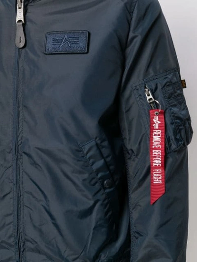 ALPHA INDUSTRIES BOMBER JACKET WITH A HOOD - 蓝色