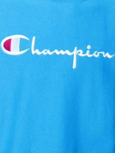 CHAMPION LOGO EMBROIDERED SWEATER - 蓝色