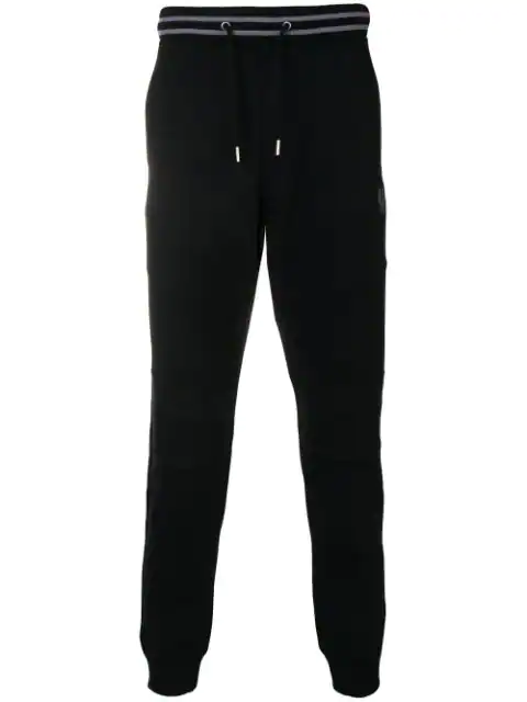 sweatpants with tapered leg