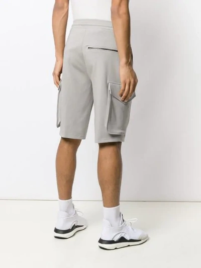 Shop Neil Barrett Cargo-shorts Mit Kordelzug - Grau In Grey