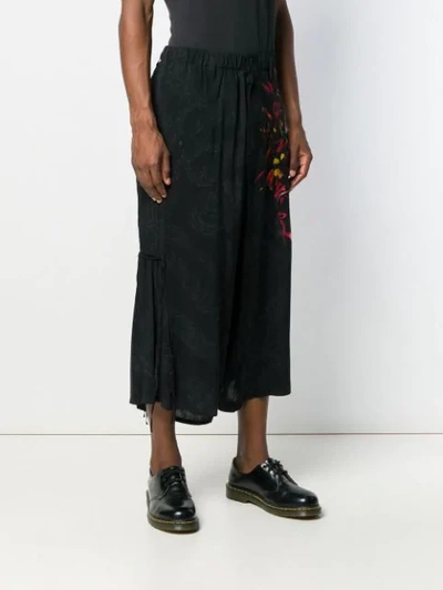 Shop Yohji Yamamoto Gather String Loose Trousers In Black