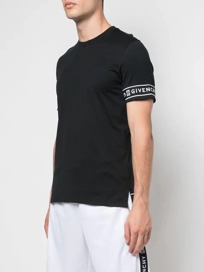 GIVENCHY LOGO TRIM T-SHIRT - 黑色