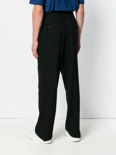 wide leg trousers