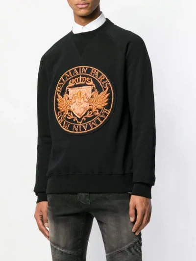 Shop Balmain Sweatshirt Mit Wappenstickerei In Black