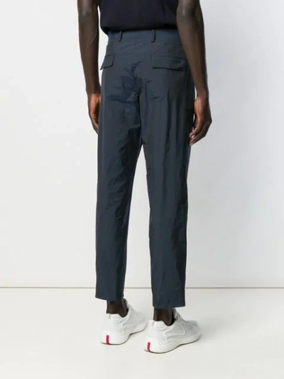 PRADA CRINKLE-EFFECT TAILORED TROUSERS - 蓝色
