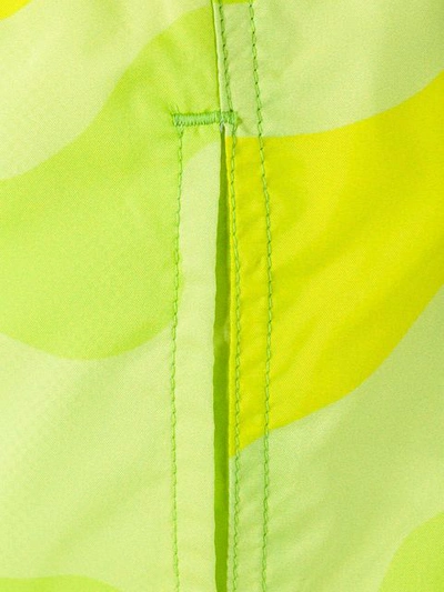 VALENTINO FLUORESCENT CAMOUFLAGE SWIM SHORTS - 绿色