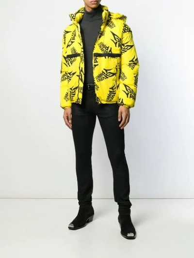 Shop Givenchy Gefütterte Jacke Mit Print - Gelb In Yellow