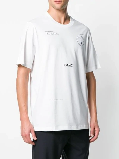 Shop Oamc T-shirt Mit Schriftzug In White