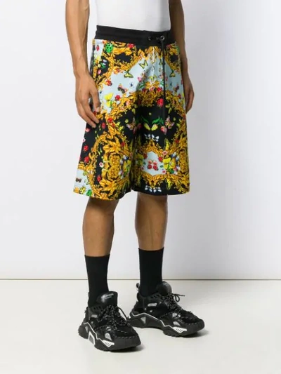 VERSACE JEANS COUTURE LOOSE-FIT PRINTED SHORTS - 黑色